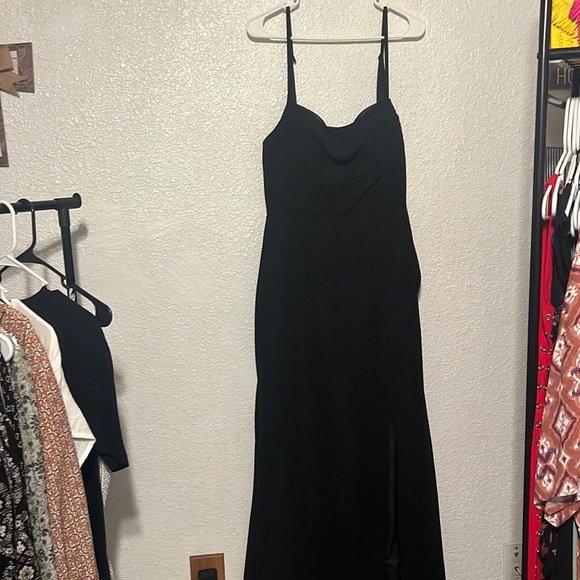 Azazie X Kendall + Kylie dress - Picture 4 of 9